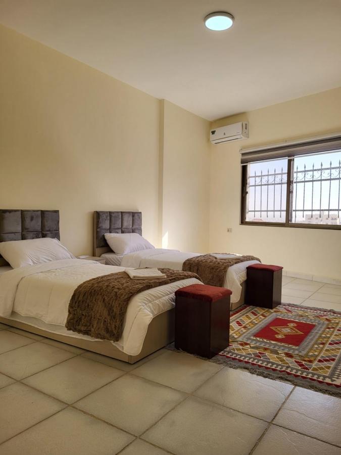 Ibn Kathir Apartment Madaba Eksteriør billede