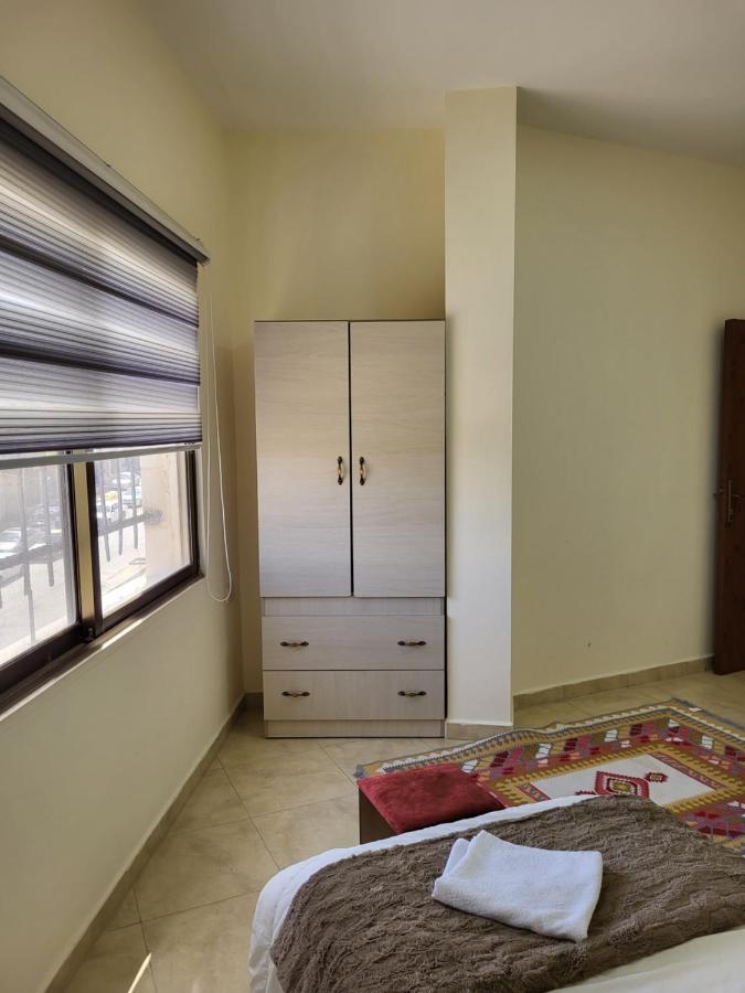 Ibn Kathir Apartment Madaba Eksteriør billede